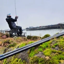 Cresta Identity Pro Accelerate Feeder 3.75m 30-60gr -Matrix Winkel cresta identity pro accelerate feeder 375m 30 60gr 4