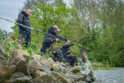 Guru A-Class Method Feeder -Matrix Winkel guru a class method feeders 5